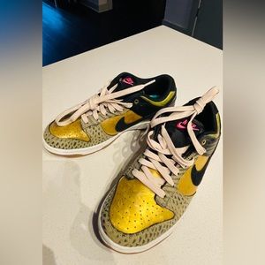 Wmns Dunk Low 'Día De Muertos' (Wmns 7 / Men 5)